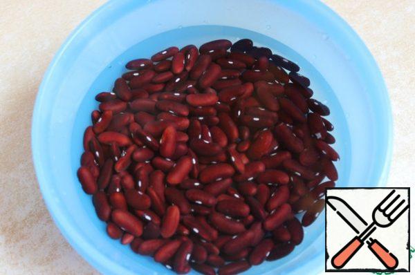 Fill the beans with water in advance. I did it at night and boiled it in the morning until it was ready.