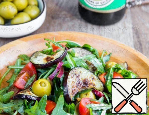 Salad with Eggplant and pickled Onion Recipe