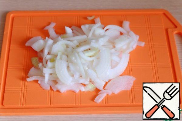 Chop onion into half rings