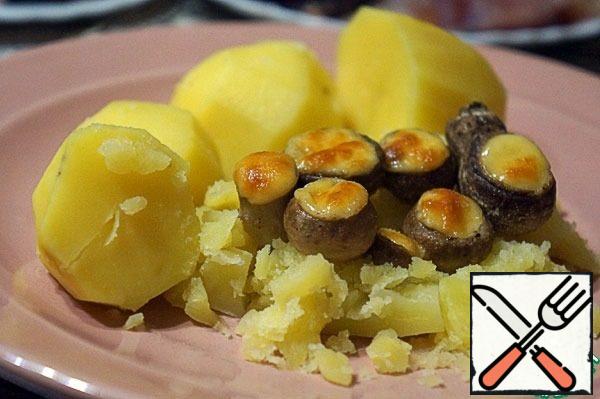 Serve as you like, I had boiled potatoes.