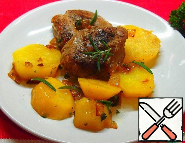 Potatoes with Meat Medallions and Rosemary Recipe