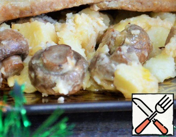 Baked Potatoes with Mushrooms and Cheese Recipe