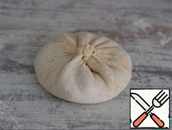 Collect the edges of the tortilla in a "bag".