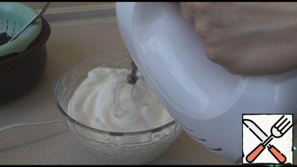 Take 3 proteins, add a pinch of salt and beat into a fluffy foam with a mixer.