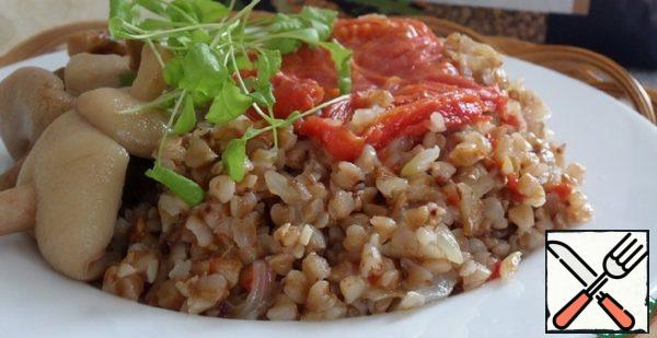 Buckwheat with Garlic and Tomatoes Recipe