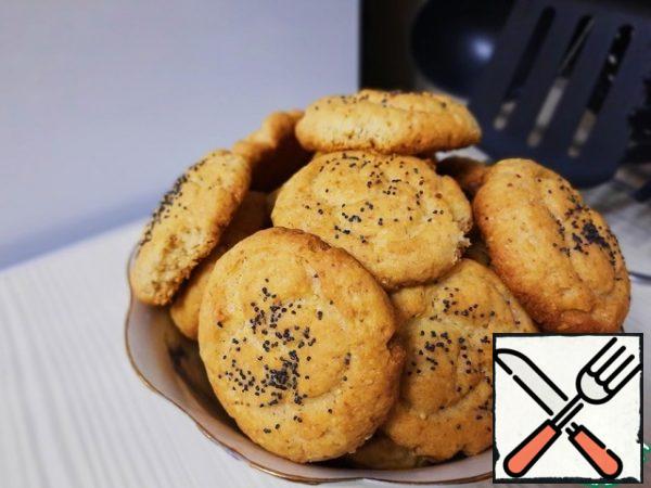 It turns out very tasty crumbly cookies for tea with a nutty-cheese taste.
Such cookies are definitely worth trying to cook.