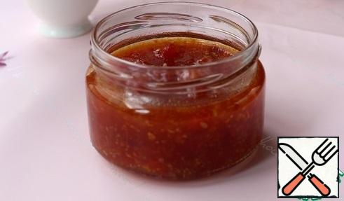 Put the finished marmalade in a jar, store in the refrigerator.
