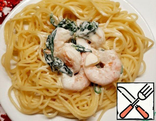 Creamy Pasta with Shrimp and Spinach Recipe