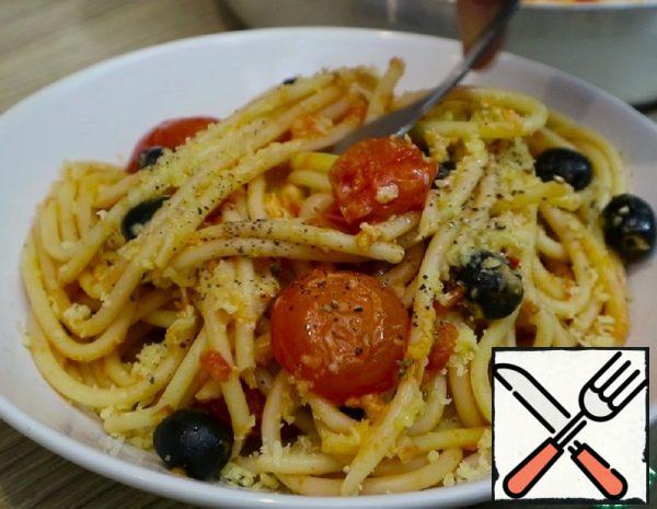 Pasta with Tomatoes, Olives and Cheese Recipe
