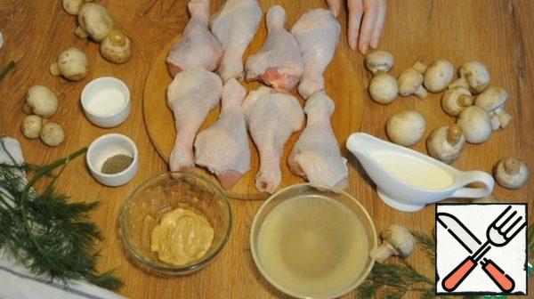 Add salt and pepper to the chicken drumsticks. Fry in a hot frying pan on all sides, until golden brown.