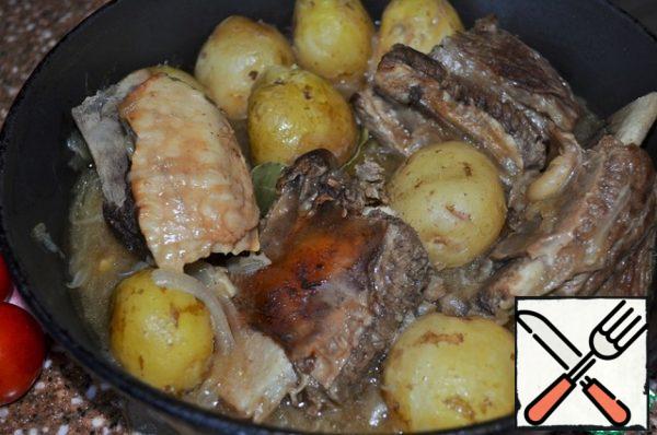 Add the butter and bay leaf, check for salt, and
simmer for a couple more minutes. Remove the bay leaf before serving.