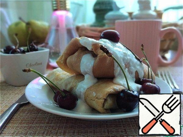 Today, according to the diet menu offered to me for breakfast, I will have:
Pancakes with cottage cheese-250 g (the preparation of pancakes is at your discretion)
Yogurt - 2-3 tablespoons
Tea or chicory (without sugar)