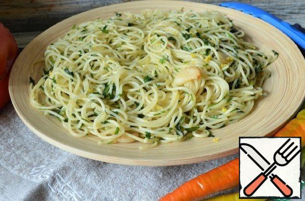 Spaghetti with Olive Oil and Garlic Recipe