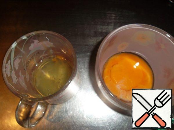 We divide the eggs into yolks and whites...