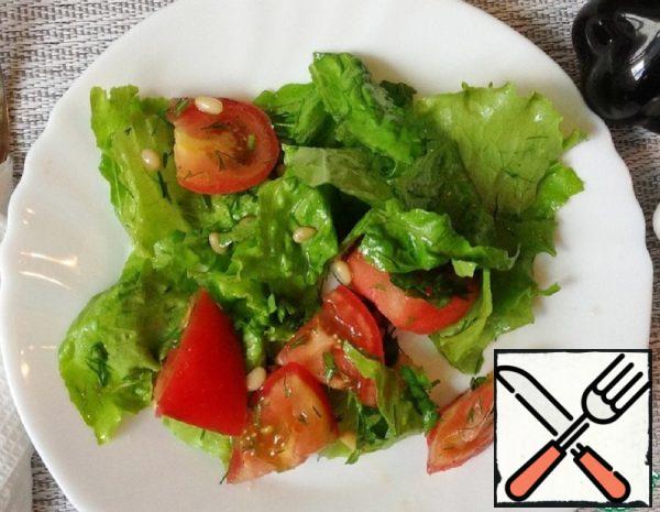 Salad with Tomatoes and Pine Nuts Recipe