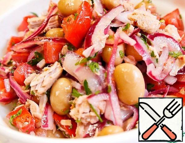 Juicy Salad with Beans and Tuna Recipe