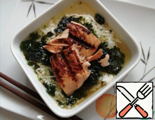 Salmon with Rice in Green Tea Recipe