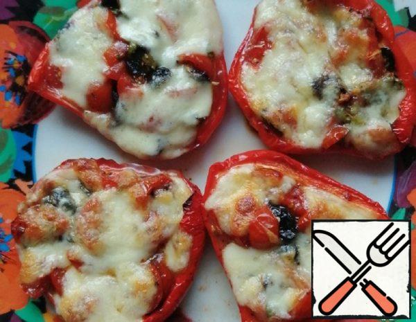 Baked Pepper with Tomatoes and Mozzarella Recipe