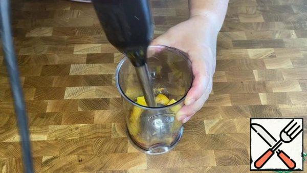 Make a puree from one nectarine using an immersion blender, you can leave the skin.