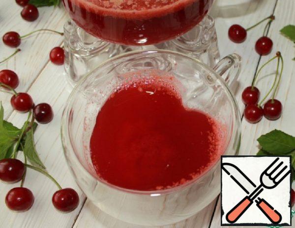 Cherry Tea with Honey and Mint Recipe