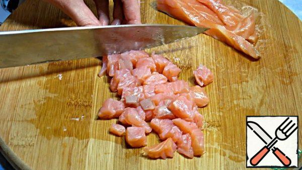 Accordingly, we cut the fish together with the rest of the ingredients.