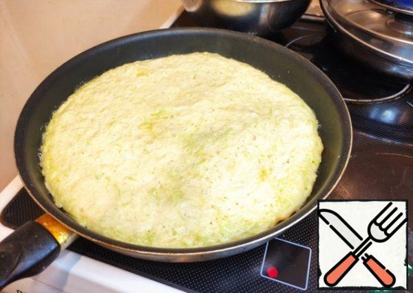 Fry the dough in a hot frying pan on 1 side