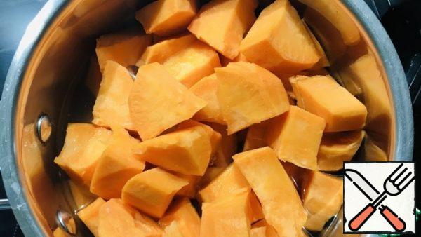 Peel the sweet potato, cut into cubes, and cook until tender.