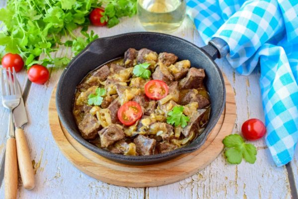 Liver with Onions in a Frying Pan Recipe