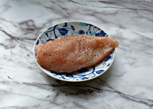 For the chicken fillet, prepping is necessary. Marinate the chicken breast for a few minutes in your favorite spices (I use Italian herbs and salt).

