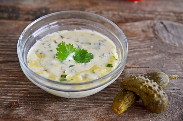 Classic Tartare Sauce With Pickles and Mayonnaise