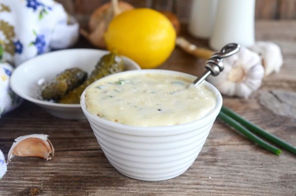 The resulting sauce will be thick and flavorful. It pairs wonderfully with potatoes and various vegetables or can be used as a spread on bread. Enjoy your meal!
