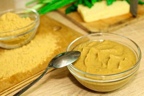 Homemade Mustard Made from Mustard Powder