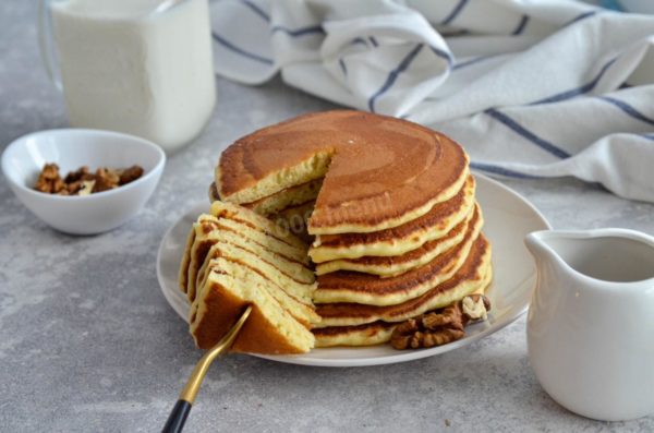 Fluffy Pancakes on Kefir