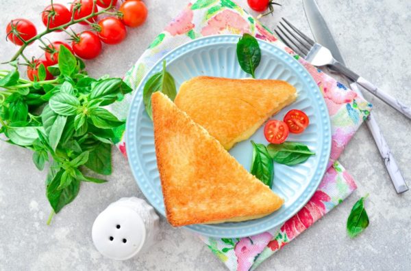 Sandwich with Cheese