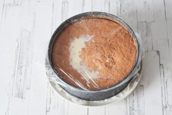 Seal the cake in its mold and refrigerate for 2-3 hours to allow full absorption of the milk mixture.


